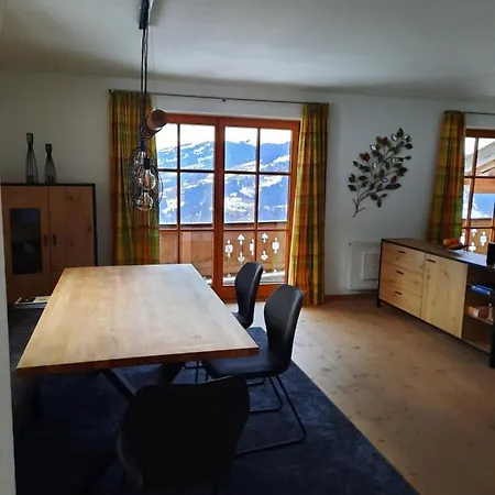 Hahnenkammblick Farm stay