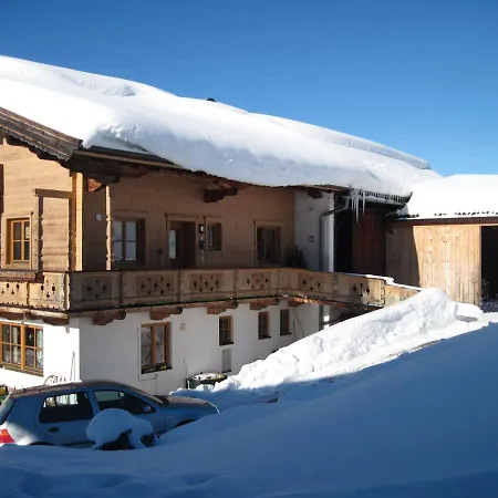 Hahnenkammblick Farm stay
