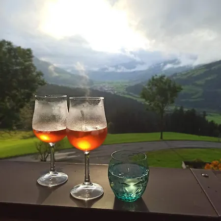Hahnenkammblick * Kitzbuhel