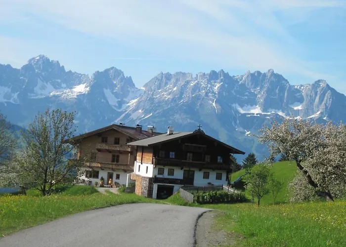 Bauernhof Hahnenkammblick
