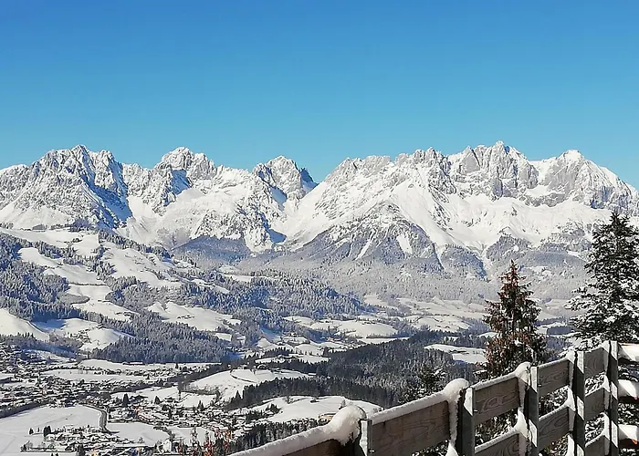 Bauernhof Hahnenkammblick *